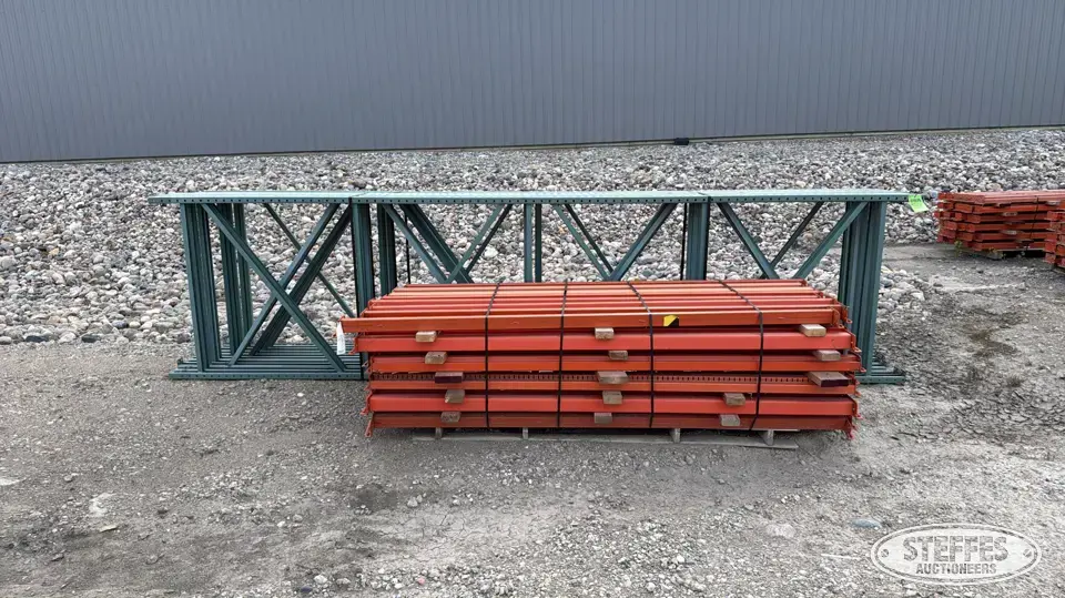 Pallet racking Storage and Bench