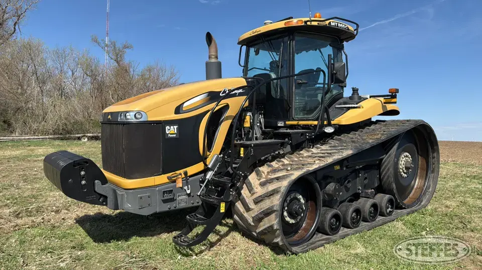 2013 Challenger MT865C Track Tractor