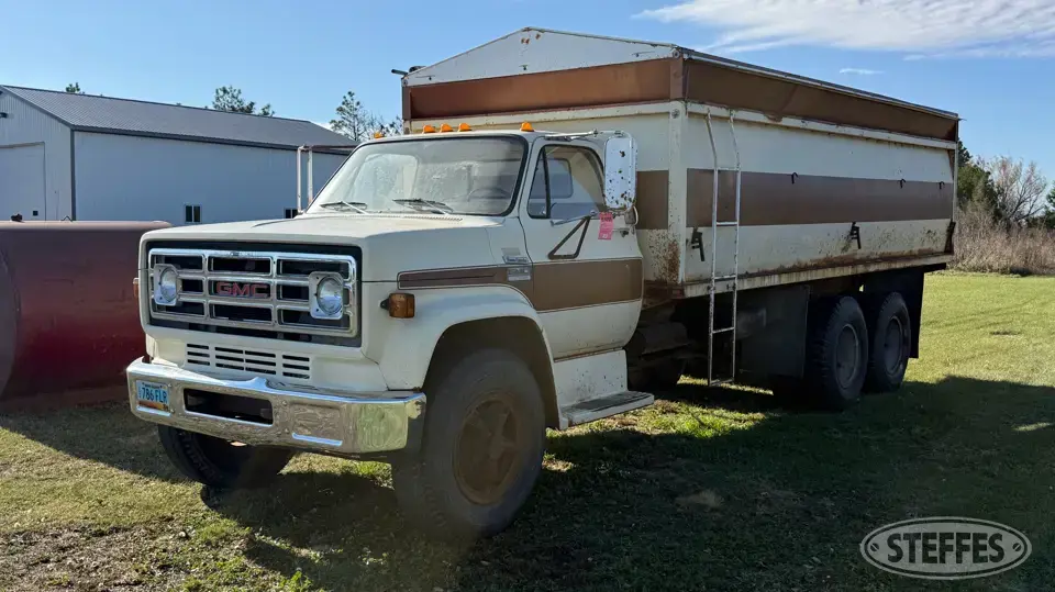 1976 GMC 6500 Grain Truck