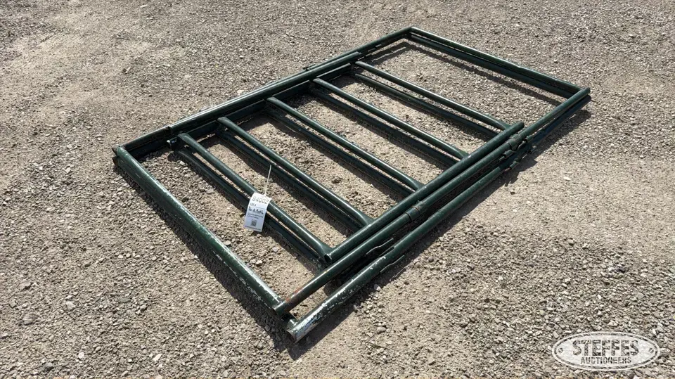 (2) Livestock panels w/gates Livestock Handling