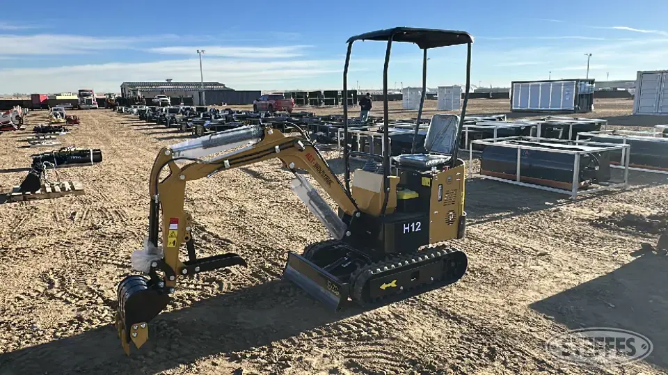 2023 AGT H12 Mini-Excavator