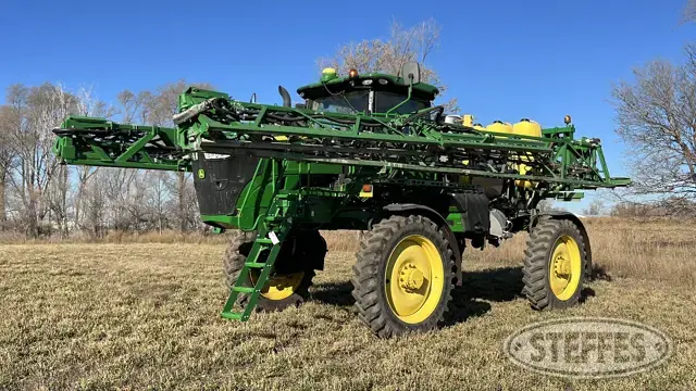 2018 John Deere R4038