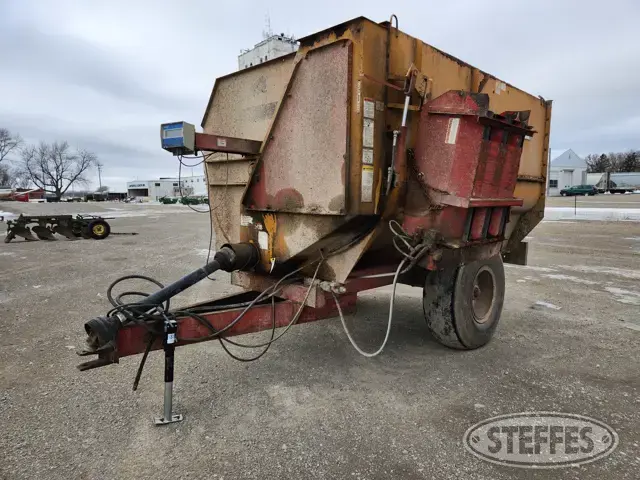 Kuhn Knight 2375