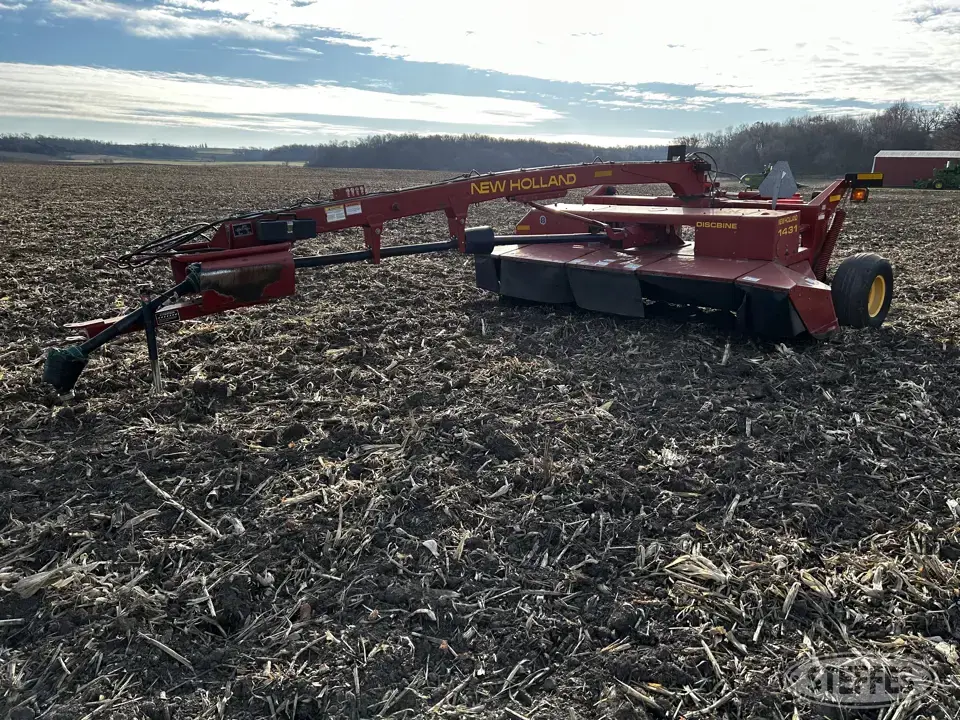 New Holland 1431 Mower Conditioner