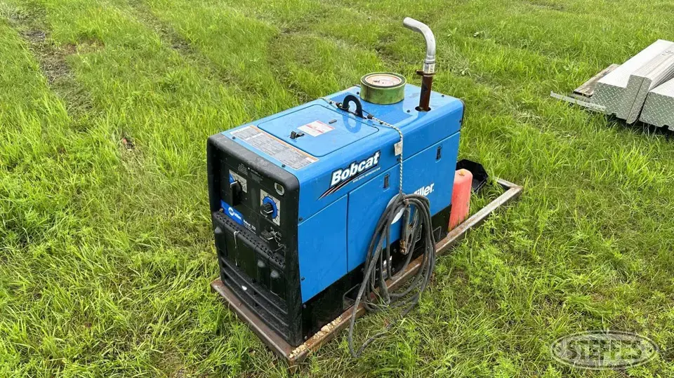 Miller Bobcat 225 Welding