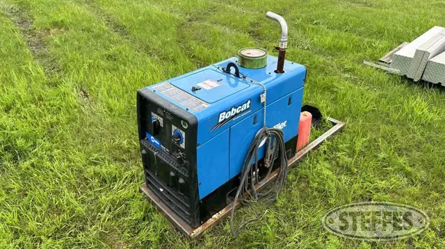 Miller Bobcat 225