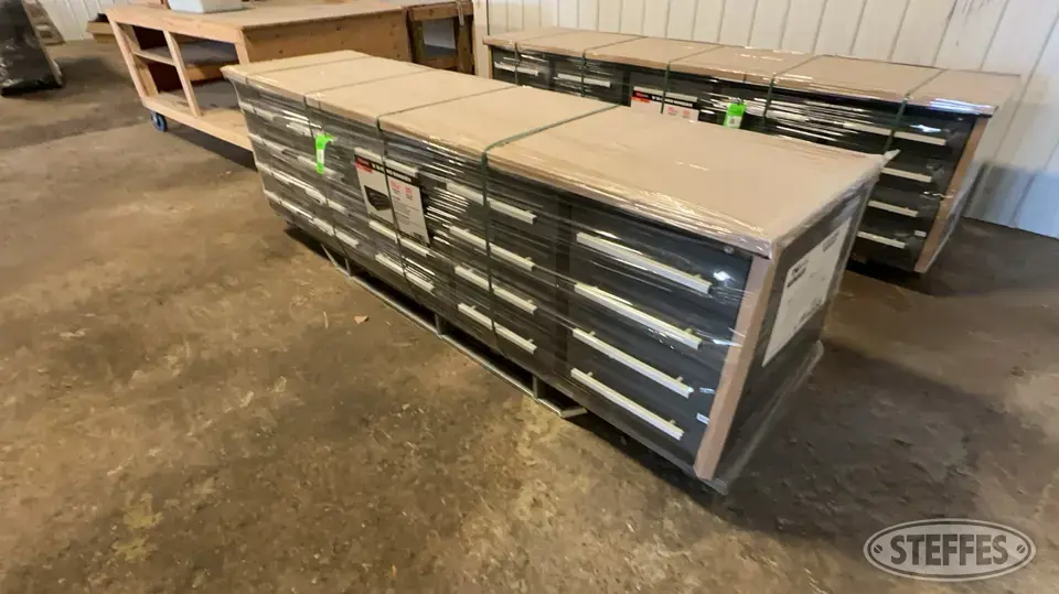2024 TMG-WB20D Storage and Bench