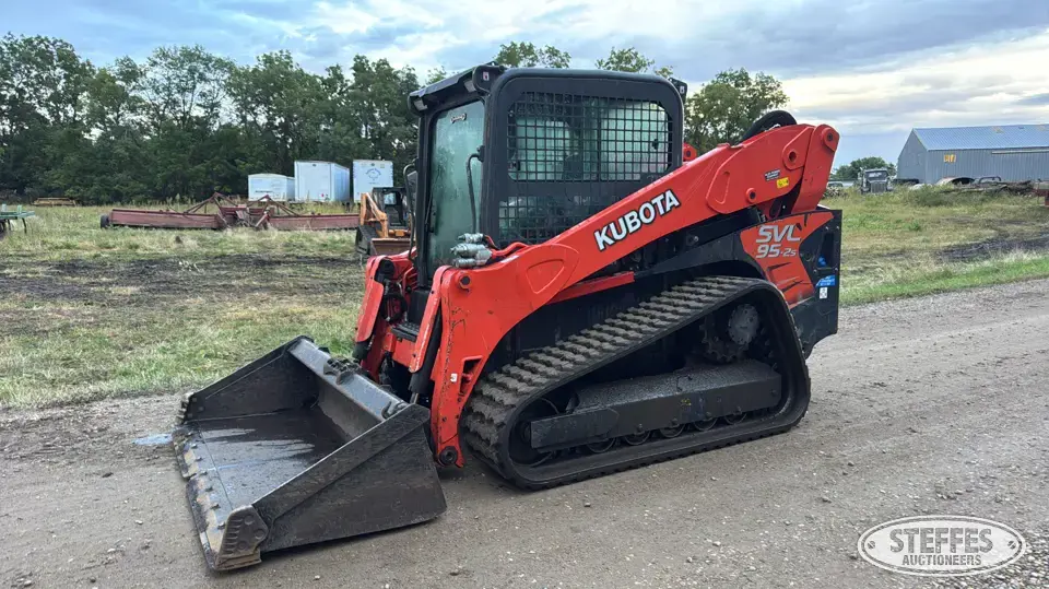 Kubota SVL95-2S Tracked Skid Steer