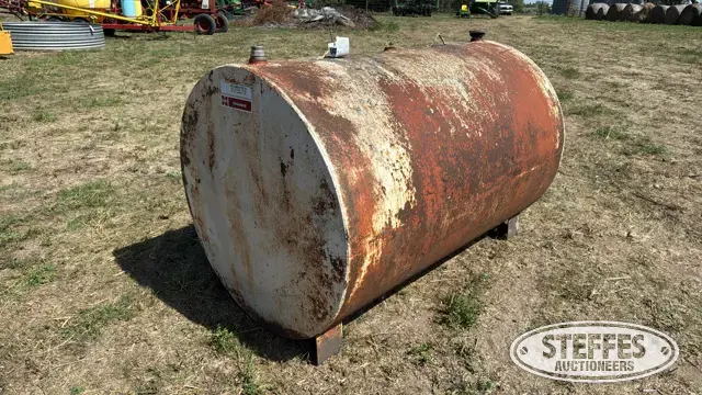 500 gal. fuel tank