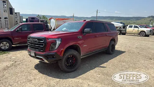2025 GMC Yukon AT4