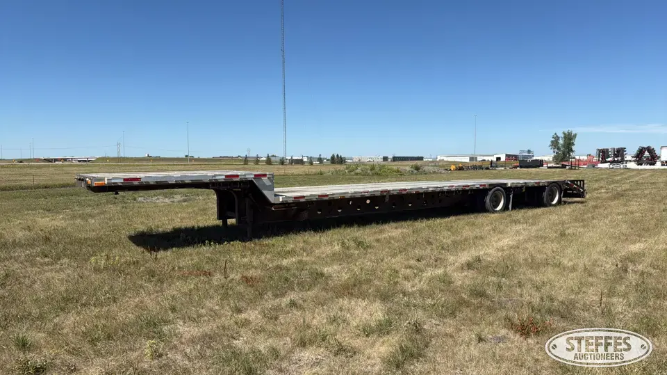 2000 Transcraft Step Deck Trailer