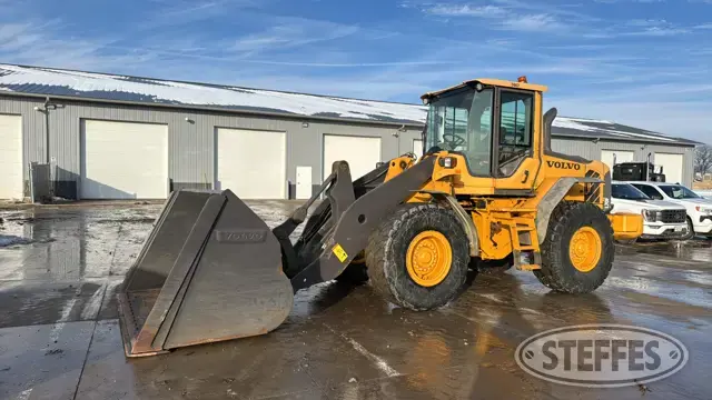 2011 Volvo L70F