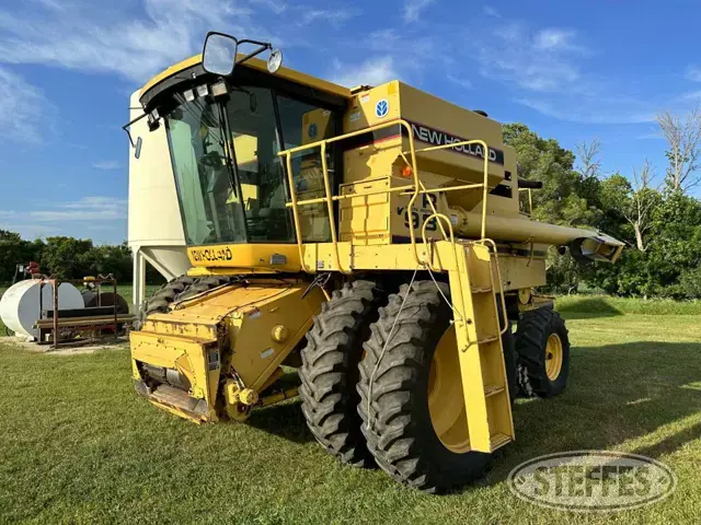 1998 New Holland TR98