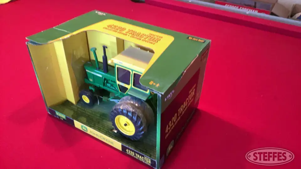 John Deere 4320 Collector Edition Toy