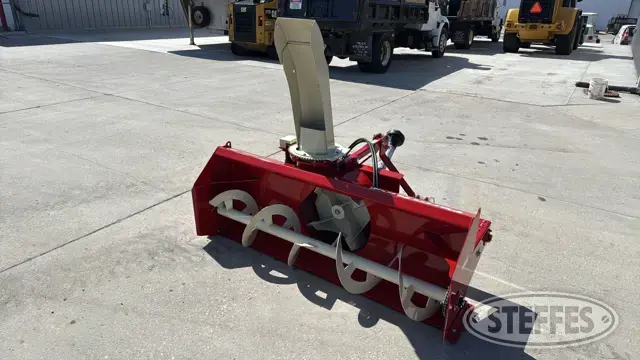 2022 Farm King 740