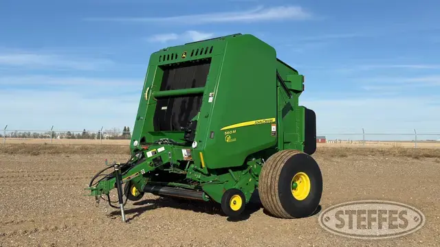 2020 John Deere 560M