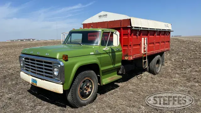 1974 Ford F600