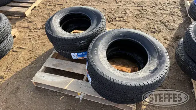(4) Durun ST235/80R16 trailer tires