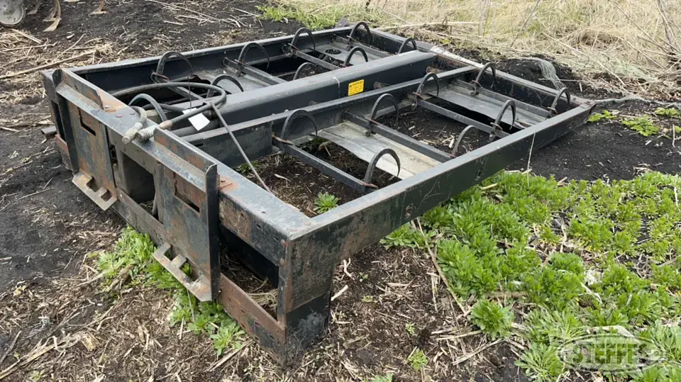 Farmhand Bale Handler Bale Handling