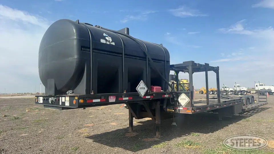 Neville Built Sprayer Trailer Ag-Combine-Sprayer Trailer