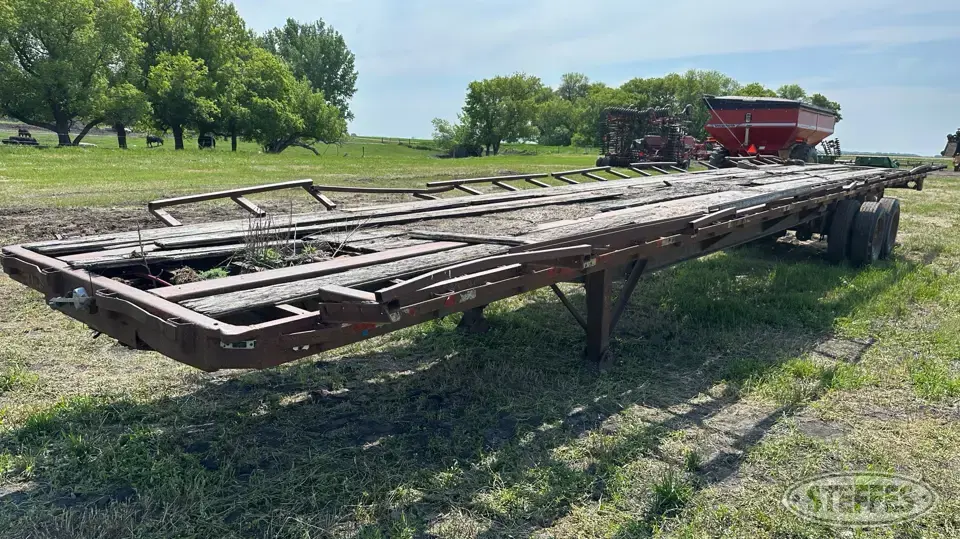 1988 Utility Semi Flatbed Trailer