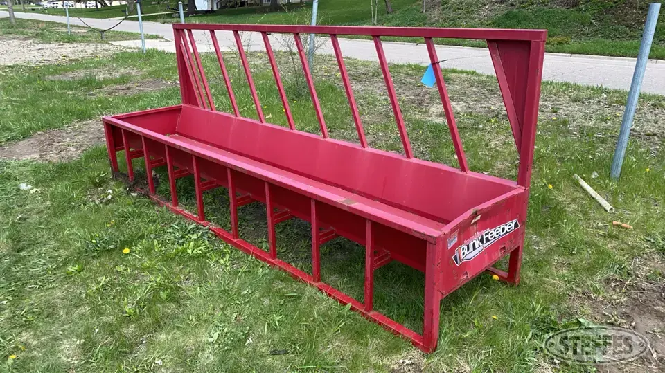 JBM Feeders and Bunk