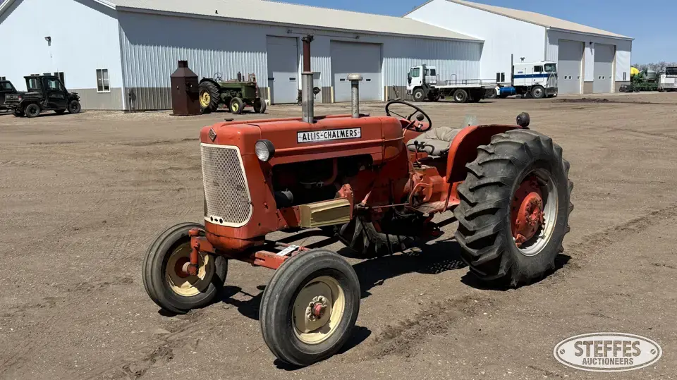 1958 Allis-Chalmers D17 Collectible Tractor