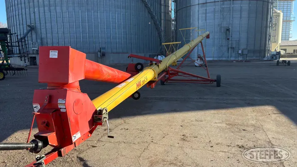 Westfield MK 130-71 Swing Hopper Auger