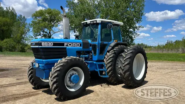 1990 Ford 8830