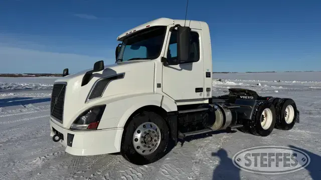 2014 Volvo VNL