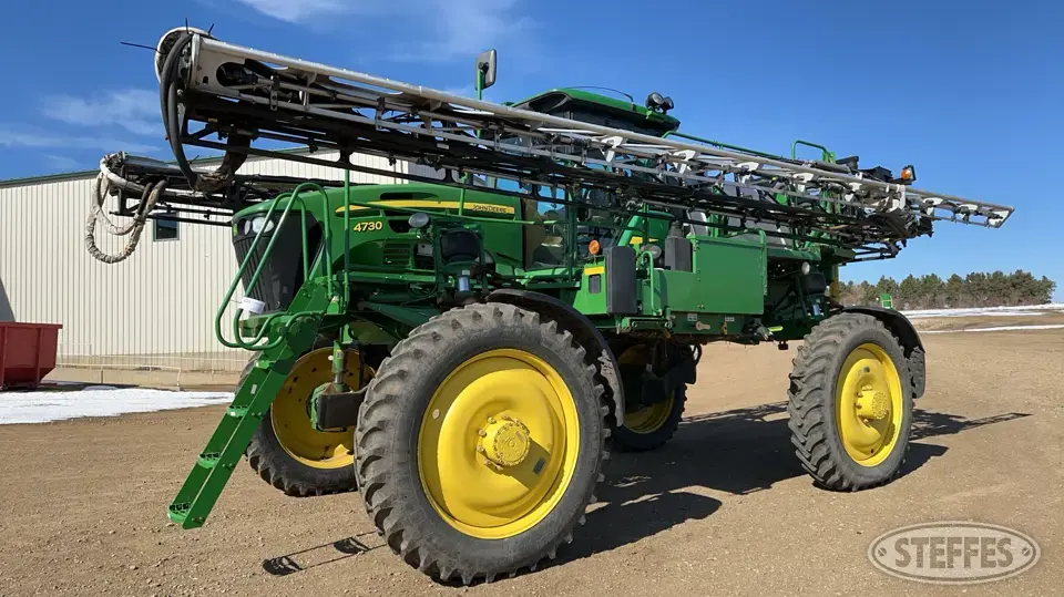 2012 John Deere 4730 Self-Propelled Sprayer