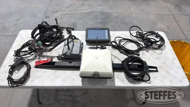 Trimble NAV II Controller