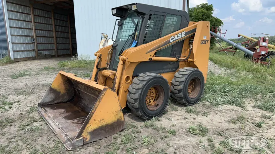 2003 Case 60XT Wheeled Skid Steer