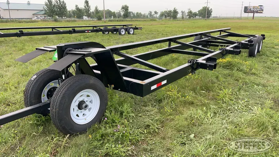 2024 T&T 32F Header Trailer