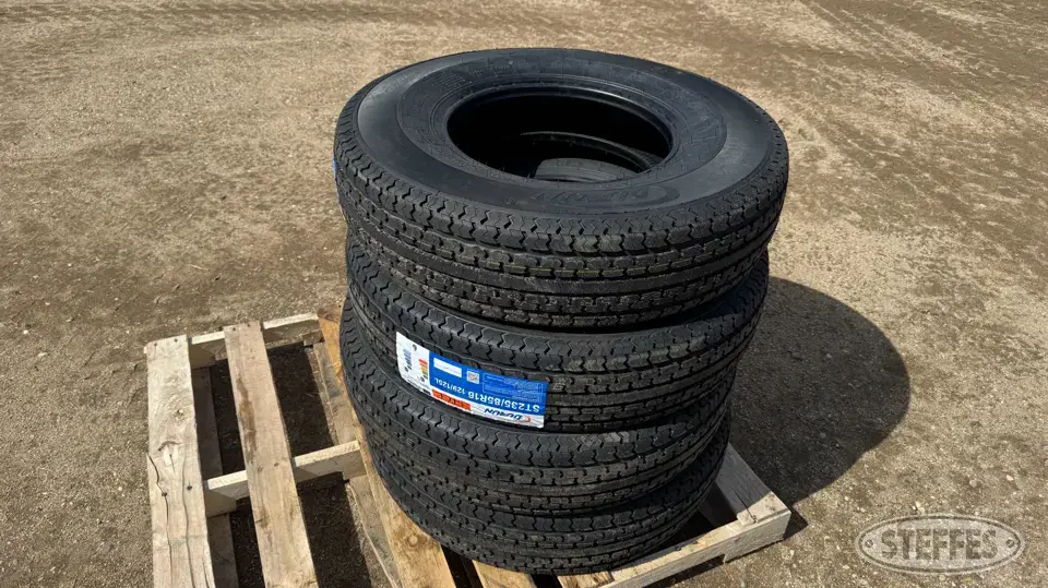 (4) Durun 235/85R16 tires Truck Tire