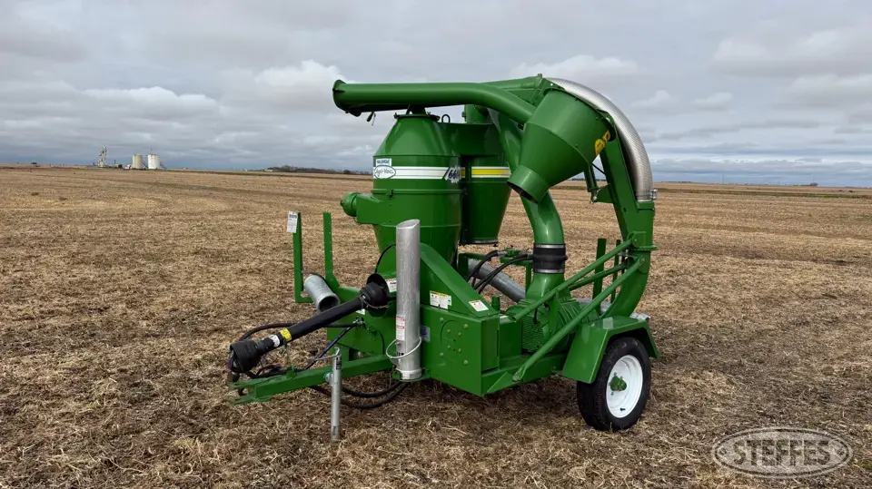 2011 Wallinga Agri-Vac 6614 Pneumatic Grain Equipment
