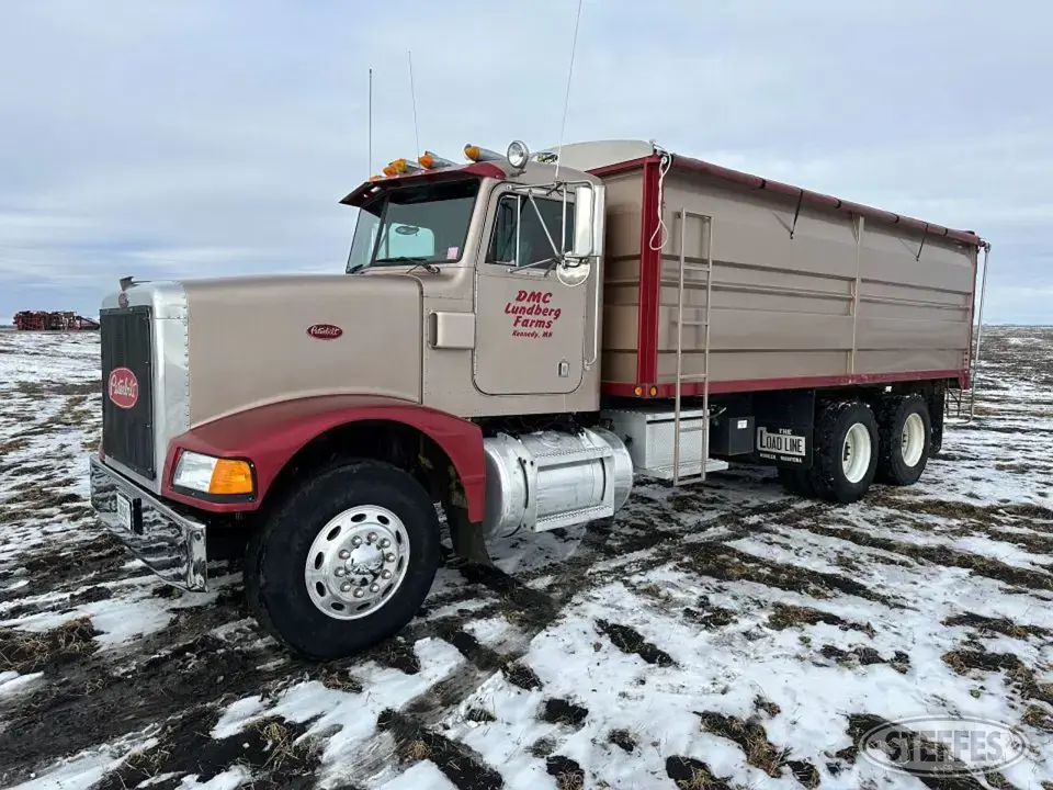 1990 Peterbilt 375 Tandem Boxed Truck