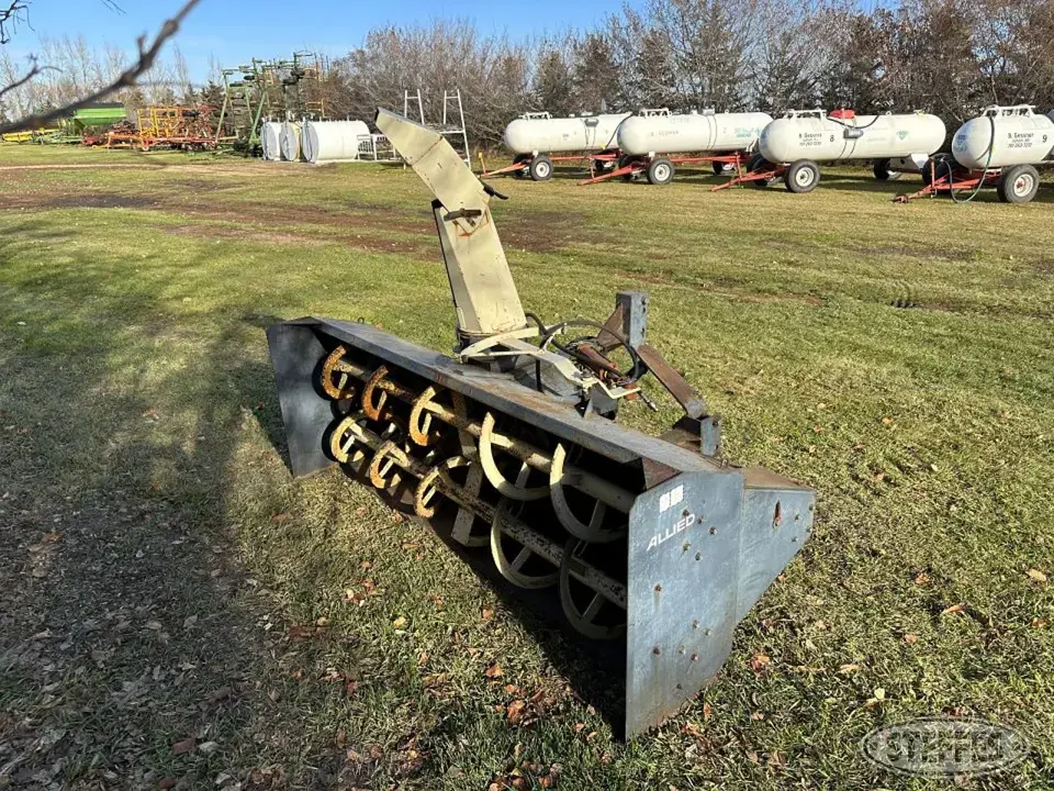 Buhler Farm King 3 Pt. Snowblower