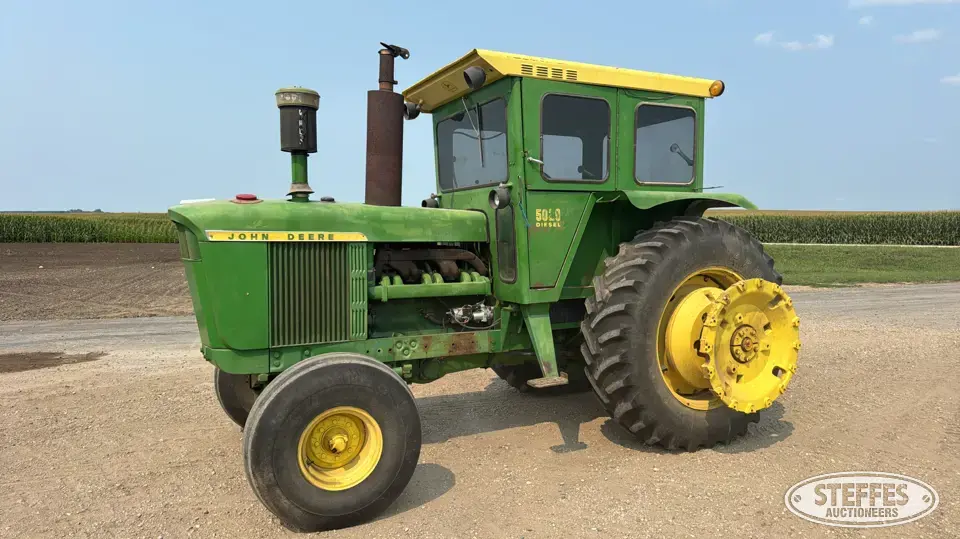 1968 John Deere 5020 2WD Tractor