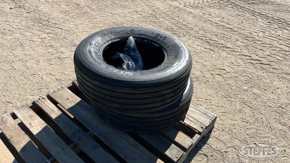 (2) Marcher 9.5L-15 tires Tractor-Implement Tire