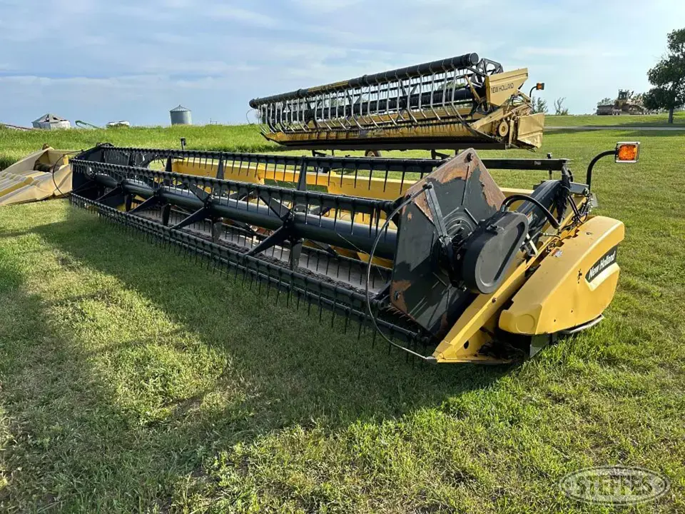 2005 New Holland 74C Flex Head