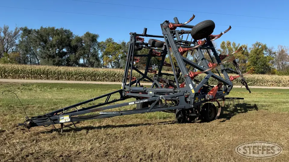 Flexi-Coil 340 Chisel Plow