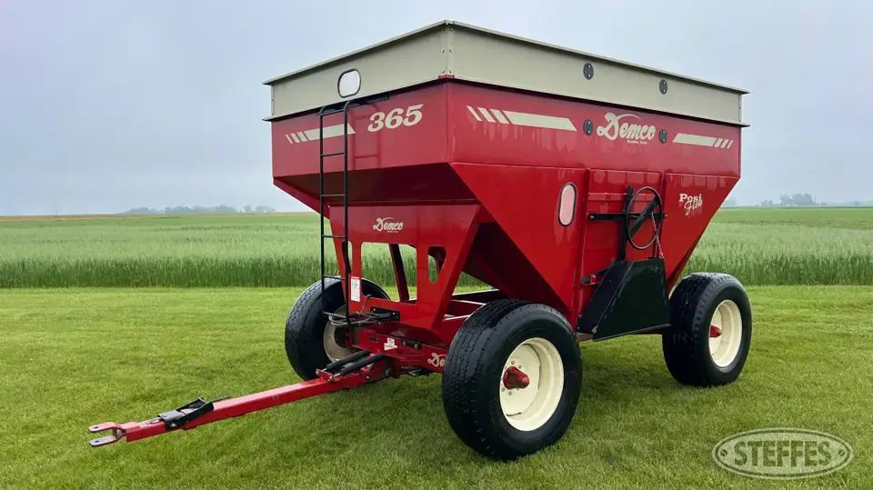 1996 Demco 365 Gravity Box