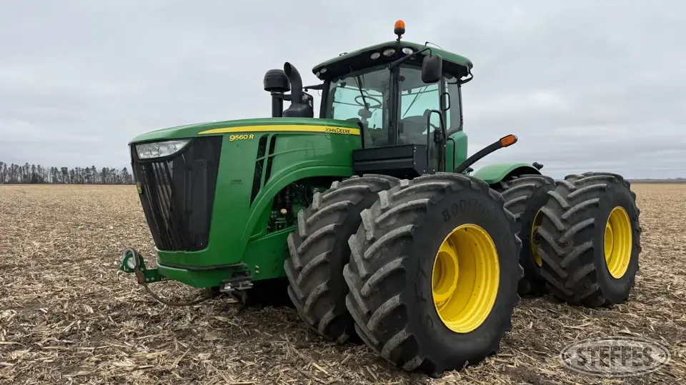 2014 John Deere 9560R 4WD Tractor