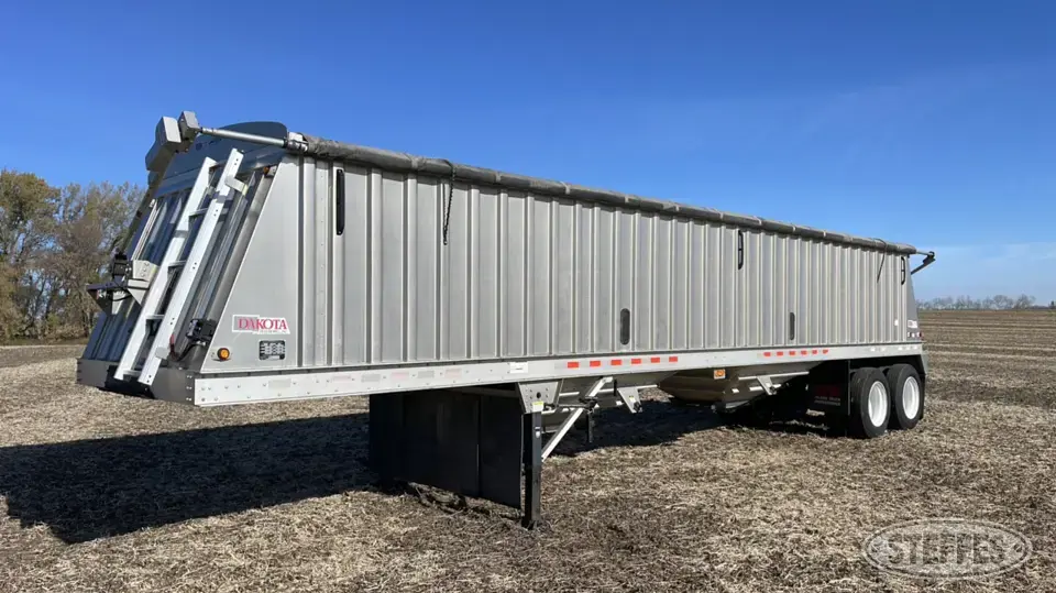2015 Dakota Hopper Bottom Trailer
