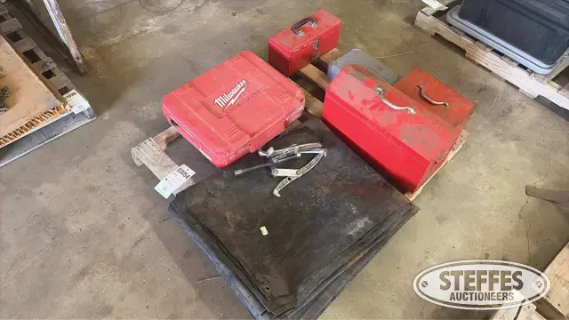 Milwaukee drill & impact