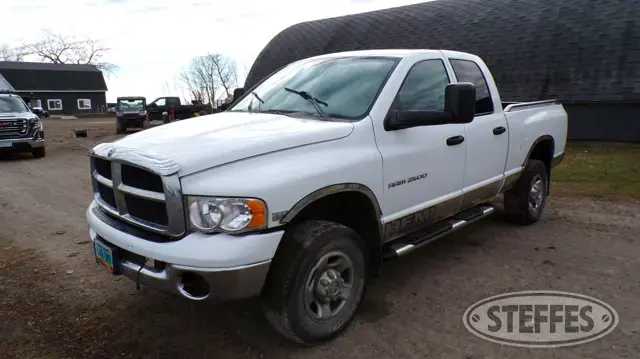 2003 Dodge Ram 2500 Quad ST/SL