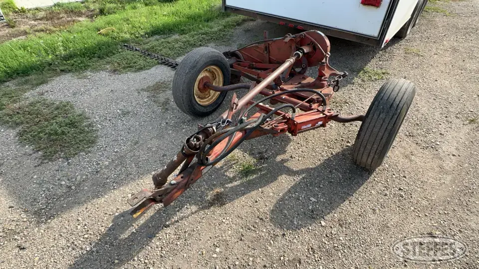 International 1100 Sickle Mower
