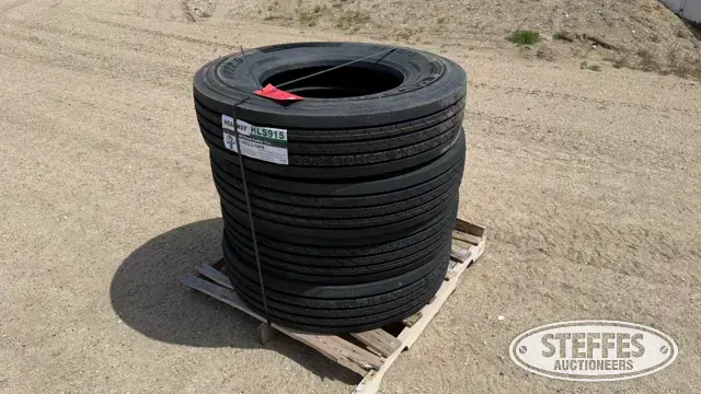 (4) Headway HLS915 11R22.5 truck tires