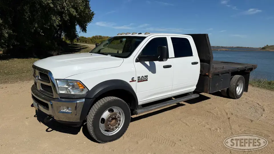 2015 Ram 5500HD Over 1 Ton Pickup
